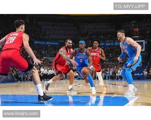 2017年季后赛火箭与雷霆激战回顾两队巅峰对决的精彩瞬间与战术分析