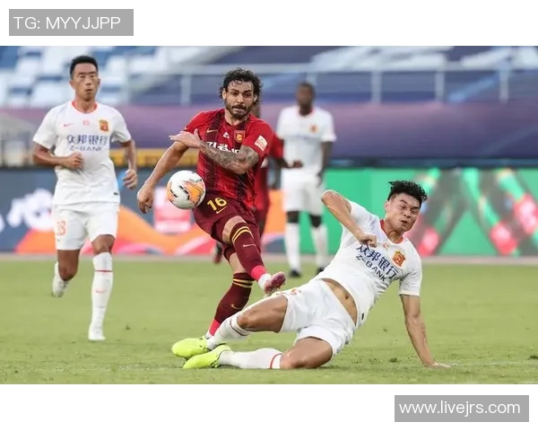 中超精彩对决华夏幸福迎战智诚队全力争胜展现球队实力